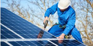 Installation Maintenance Panneaux Solaires Photovoltaïques à La Chapelle-Bouexic
